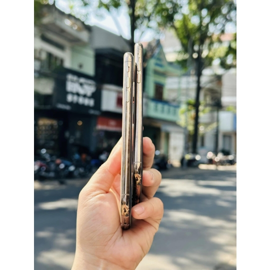 iPhone X 