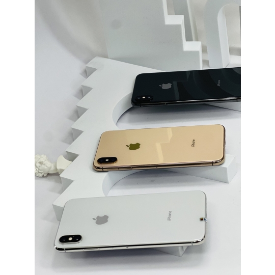 IPHONE XS