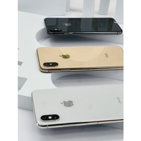 IPHONE XS